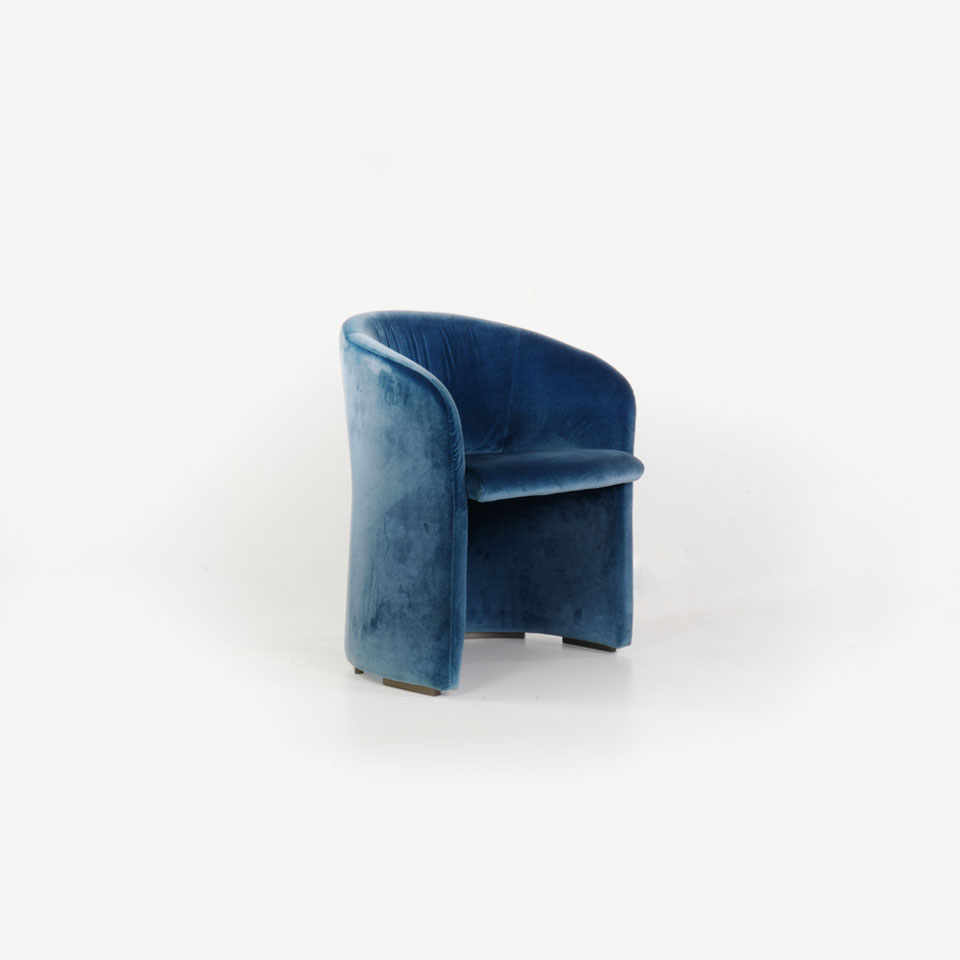 Alchymia-Lea-Armchair-Catalogue-blue-color